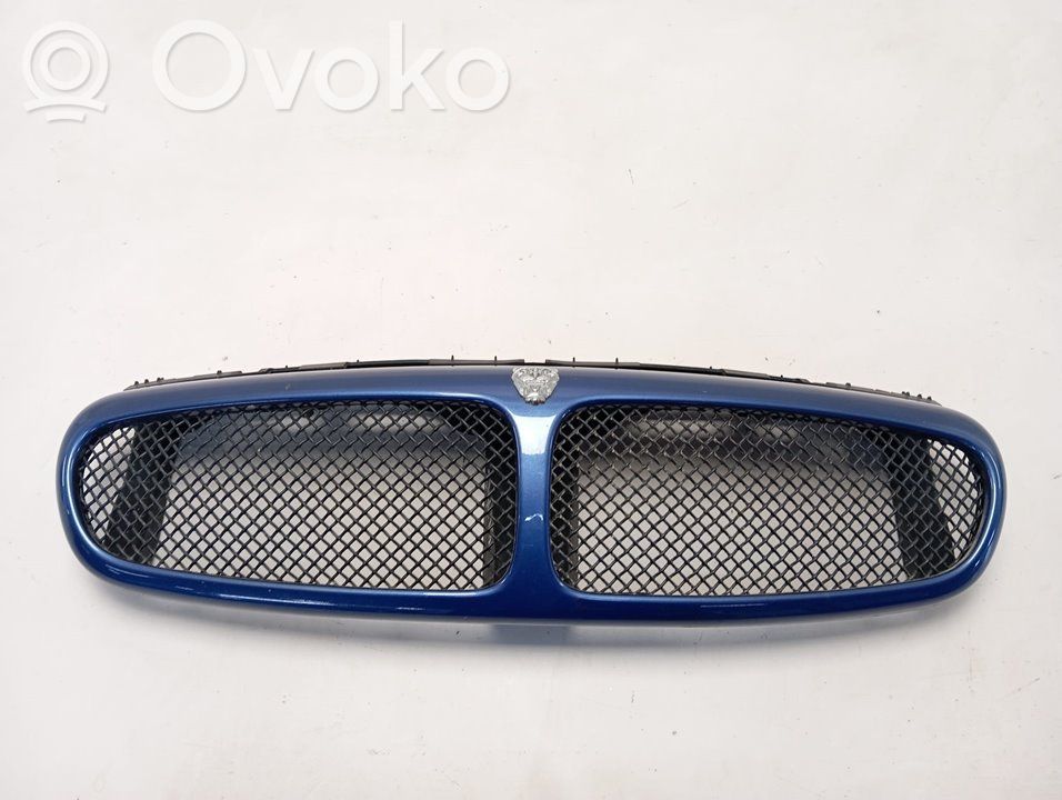 Jaguar X-Type Front grill 