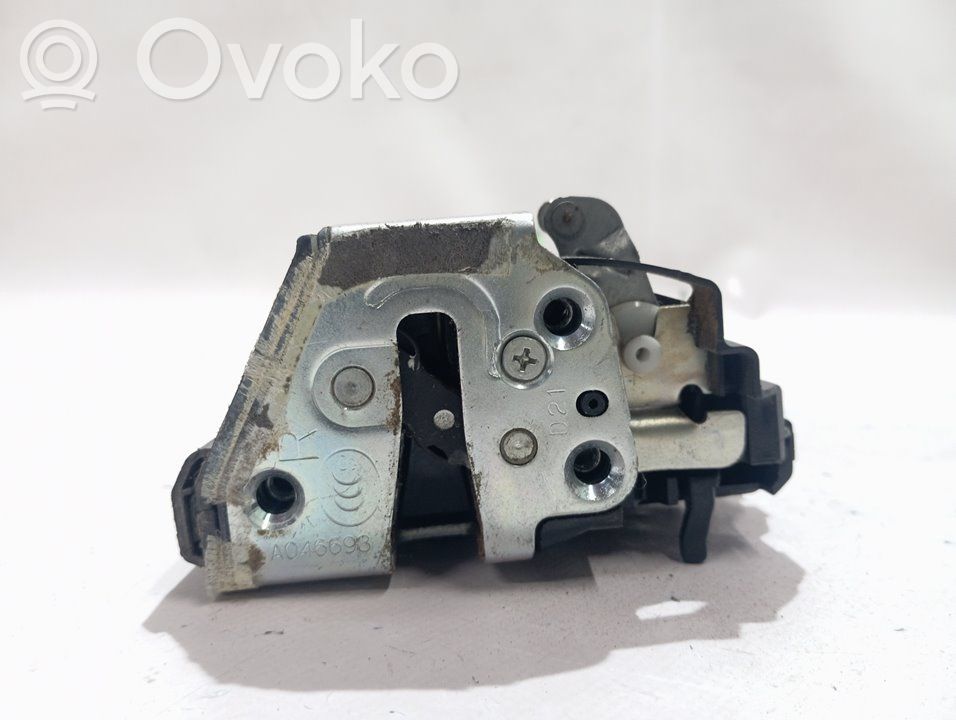 Toyota RAV 4 (XA30) Încuietoare ușă spate 