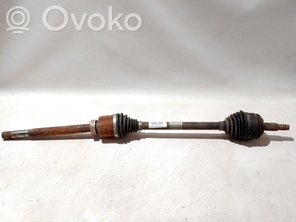 Półoś przednia   391002176R,391005058R