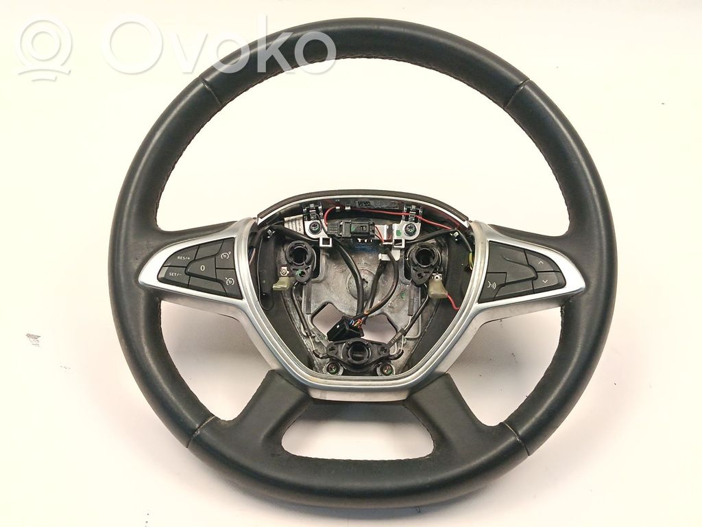 Dacia Duster II Steering wheel 