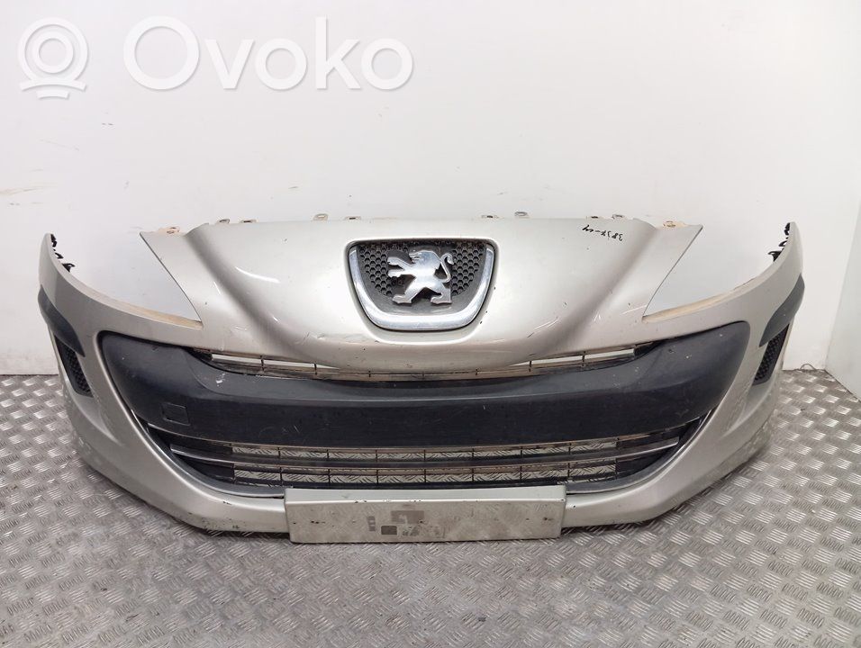 Peugeot 308 Stoßstange Stoßfänger vorne 