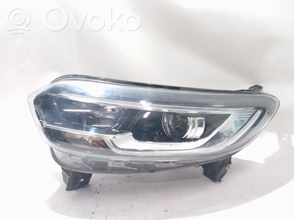 Etu-/Ajovalo   260605720R