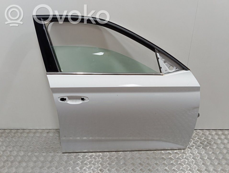 Skoda Scala Puerta delantera 
