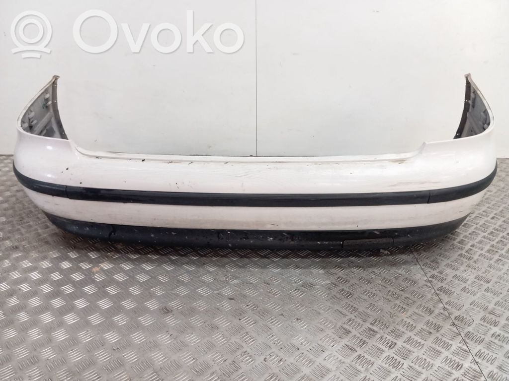 Seat Toledo I (1L) Parachoques 