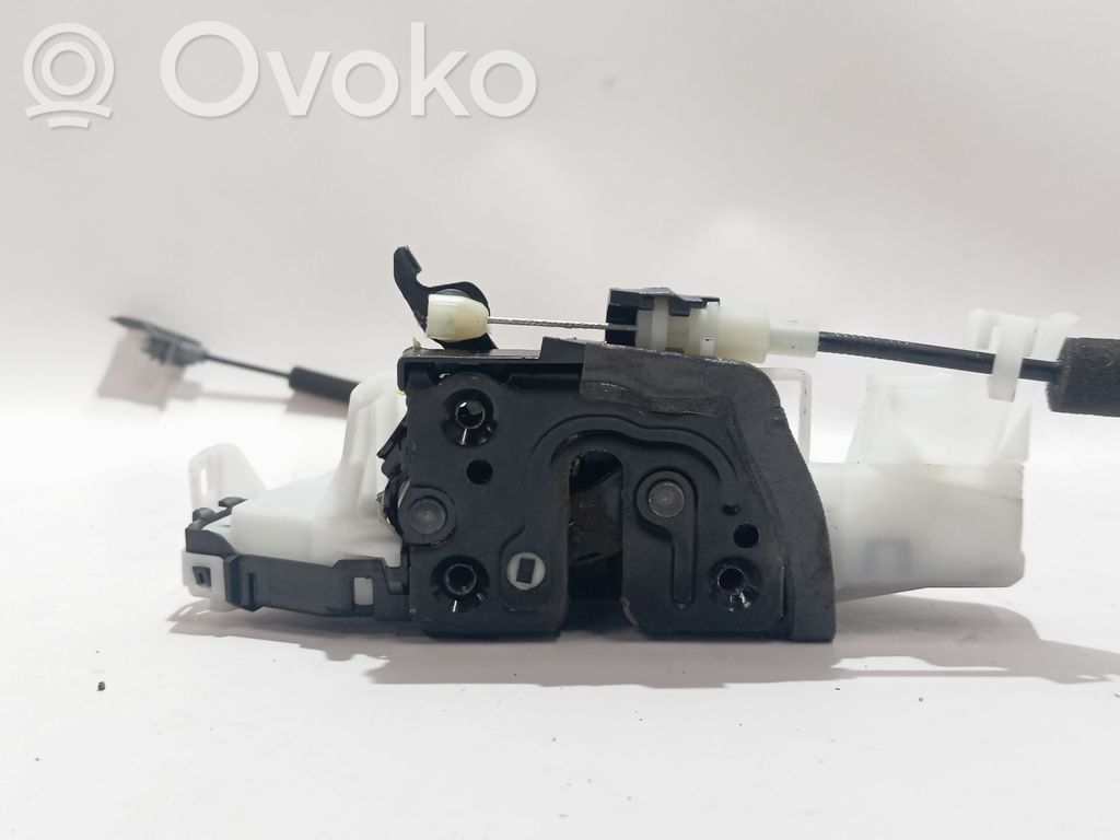Renault Arkana Front door lock 