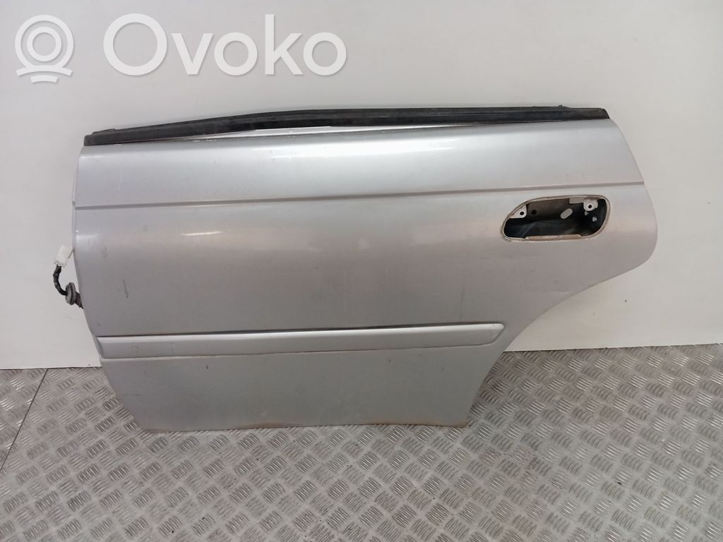 Drzwi tylne   61400AC330