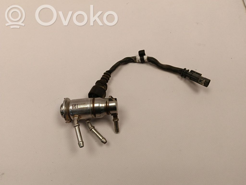 Fiat Doblo III Inyector de combustible 
