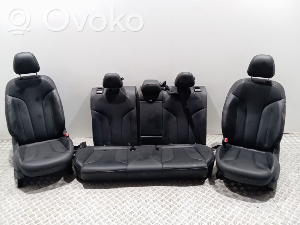 Sēdekļu komplekts