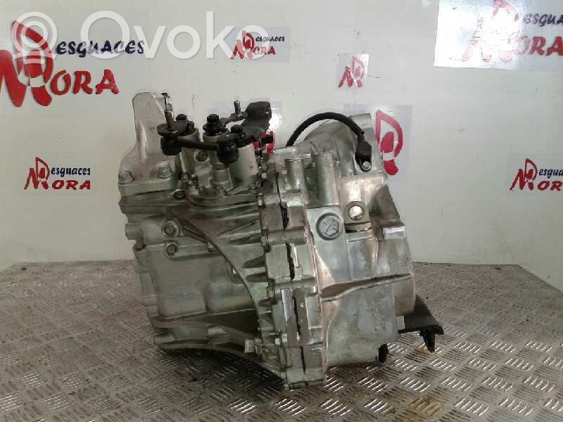 Hyundai i40 Manualna 5-biegowa skrzynia biegów 