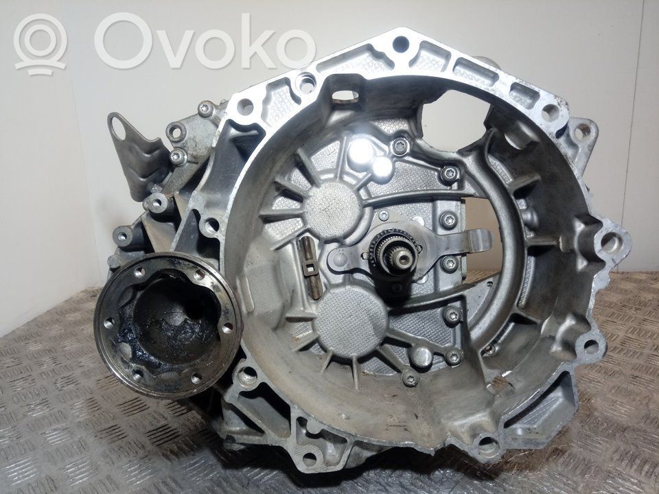 Volkswagen Golf SportWagen Manual 5 speed gearbox 