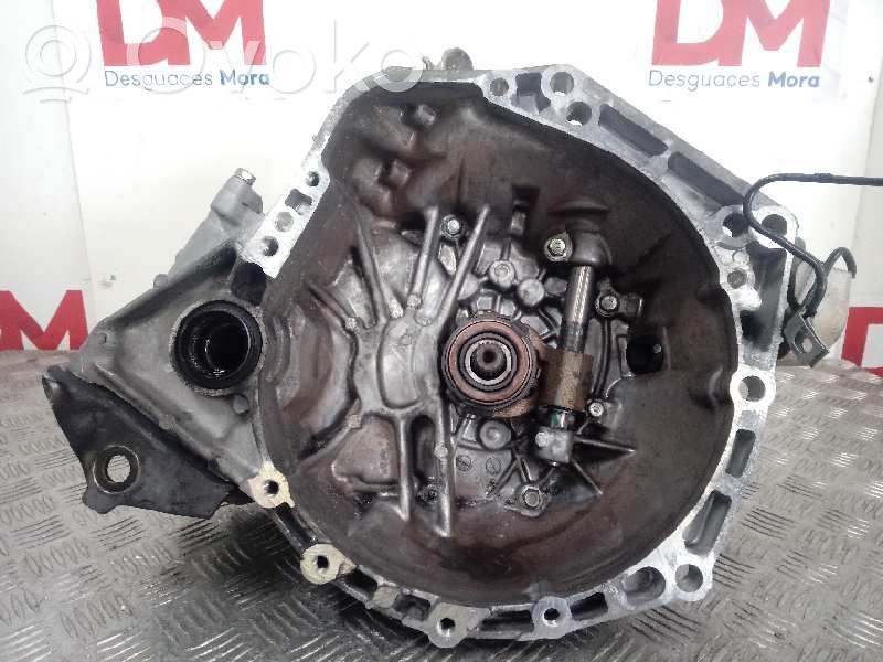 Toyota Yaris Boîte de vitesses manuelle à 5 vitesses 