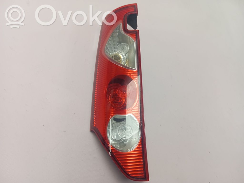 Renault Kangoo I Lampă spate în caroserie 