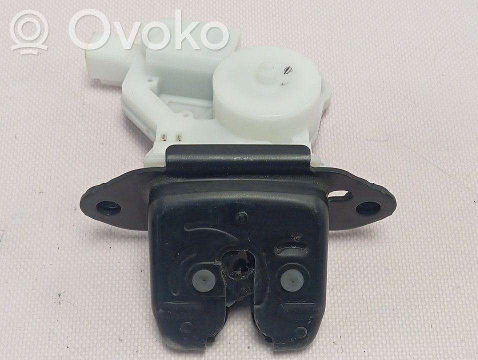 Tailgate lock latch   905024EA1A