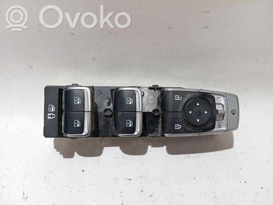 KIA Sorento IV Interruptor del elevalunas eléctrico 