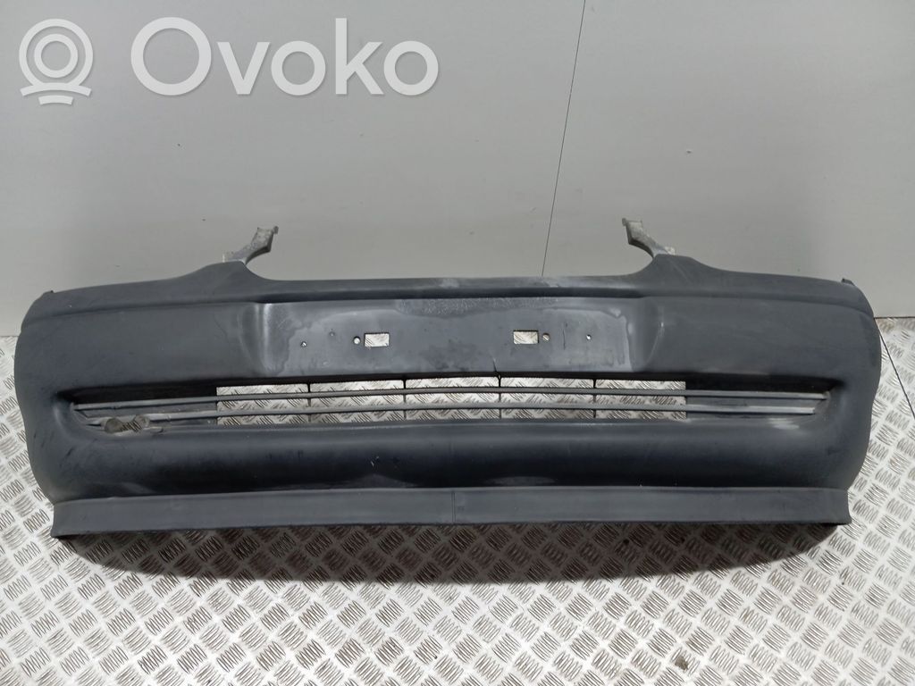 Opel Corsa B Parachoques delantero 