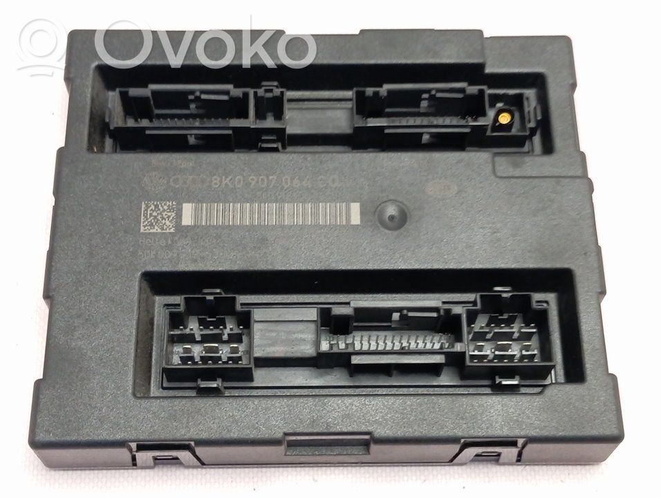 Muut ohjainlaitteet/moduulit   8K0907064CQ