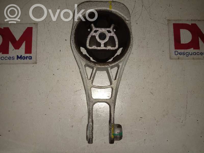 Opel Mokka X Engine mount bracket 