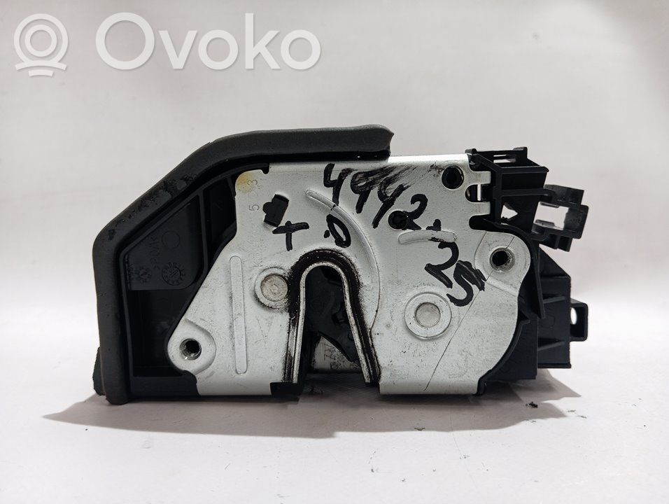 Takaoven lukko   7229460,51227276674