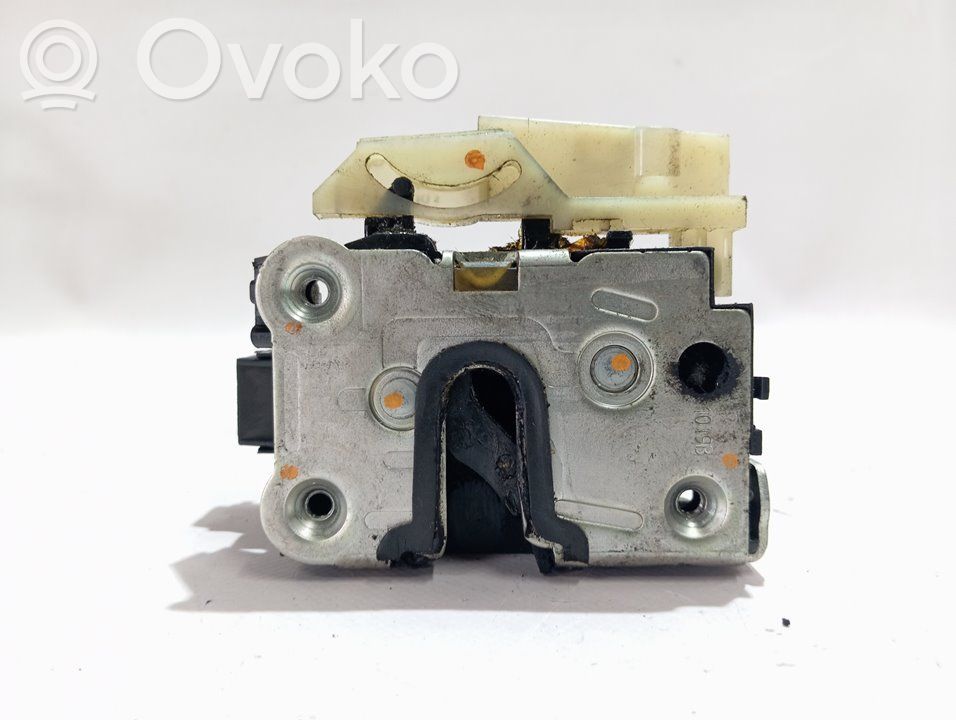Dacia Dokker Front door lock 