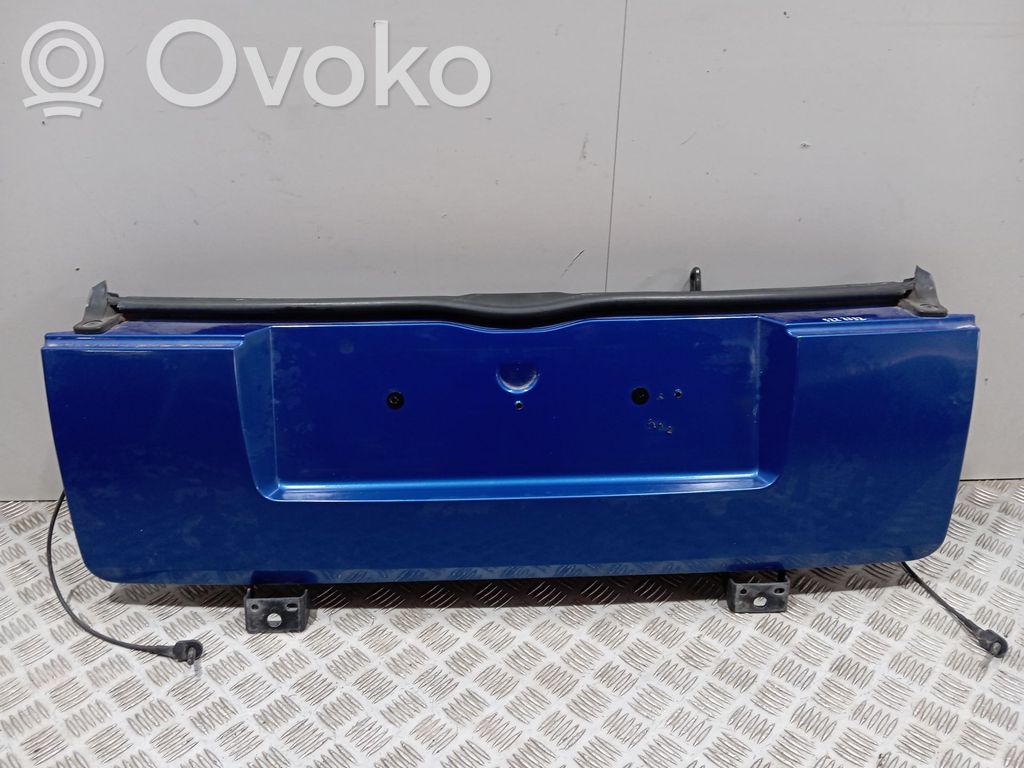 Galinis dangtis (bagažinės)   8701W2