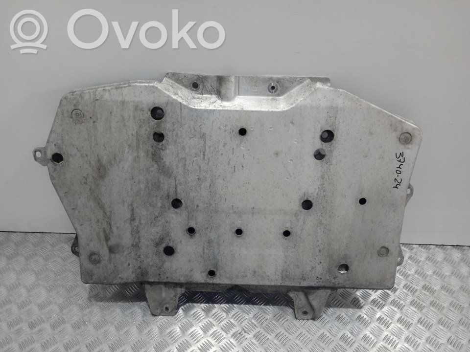 Land Rover Discovery 5 Engine splash shield/under tray 