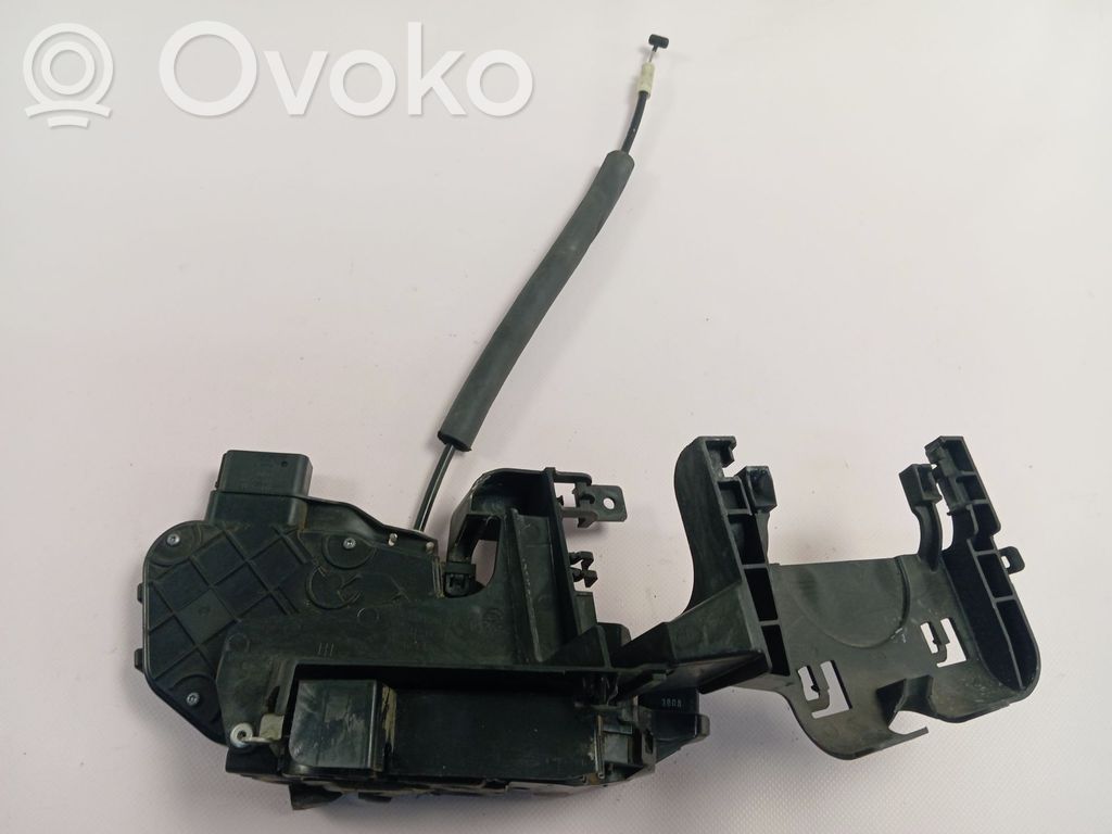 Zamek drzwi przednich   C2D47284,C2D5637,8X23203A29BE