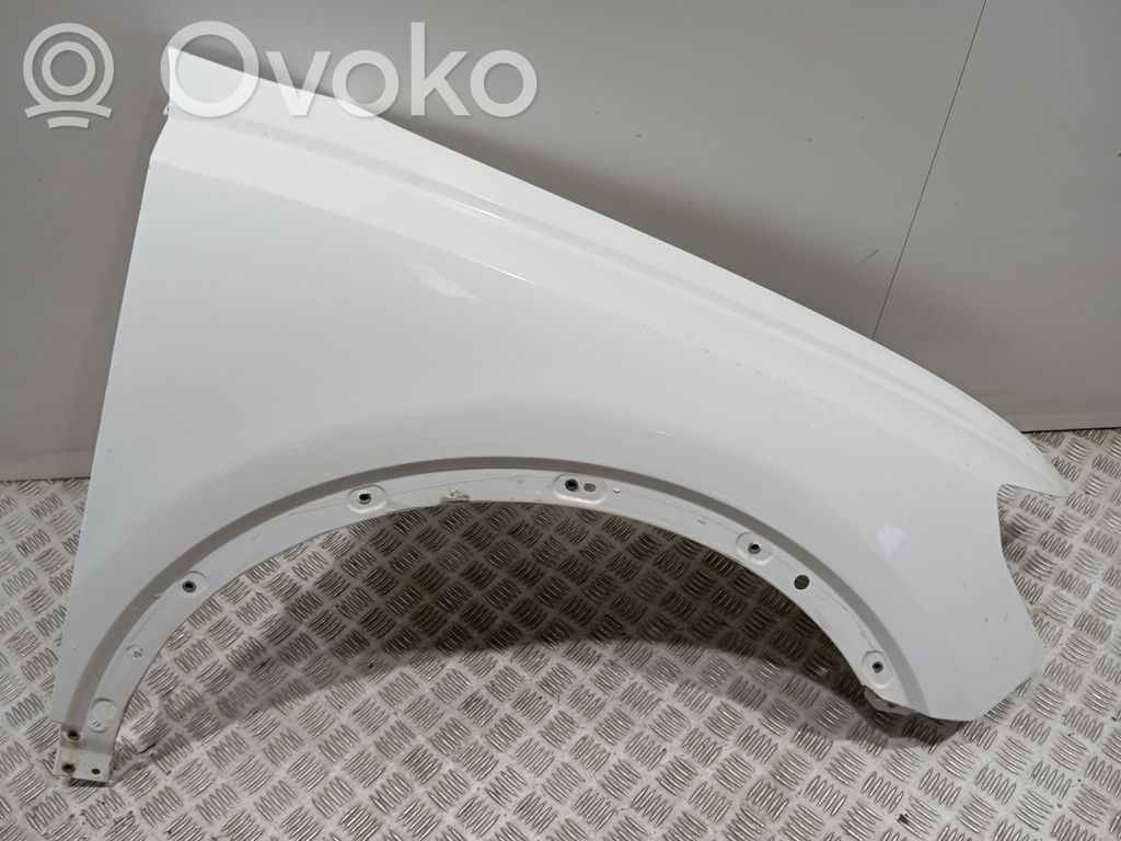 Audi Q3 F3 Sparnas 
