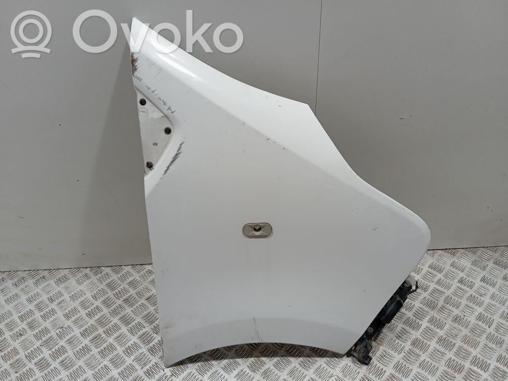 Opel Vivaro Guardabarro 