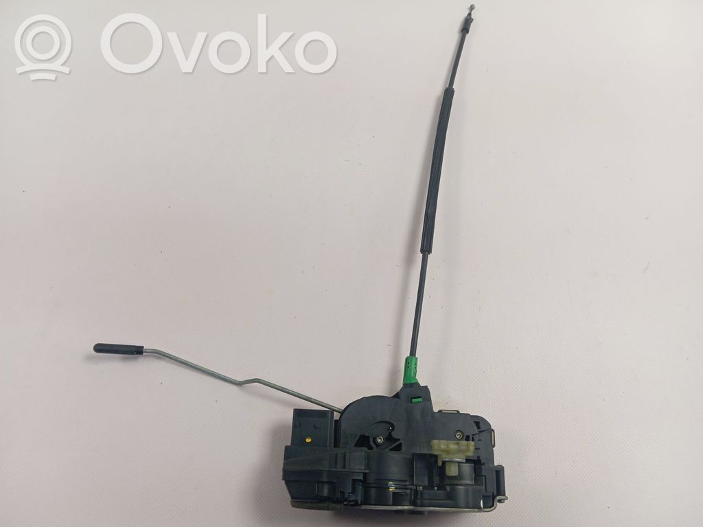 Opel Astra H Zamek drzwi tylnych 