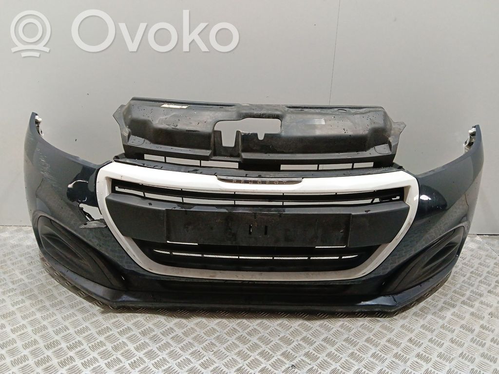 Peugeot 208 I Parachoques delantero 