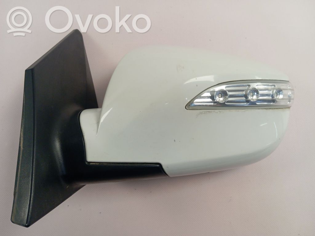 Hyundai ix35 Elektryczne lusterko boczne drzwi przednich 