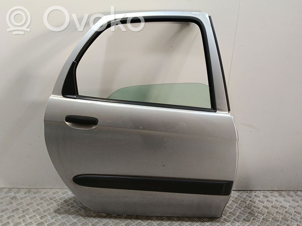 Puerta trasera   9008C7