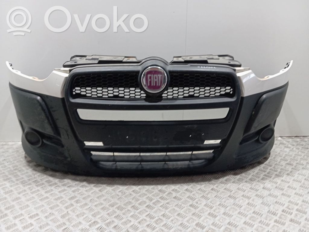 Fiat Doblo Parachoques delantero 