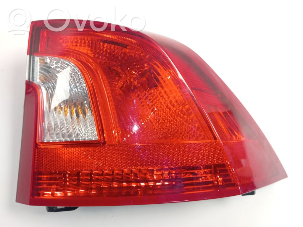 Lampa tylna   31395931