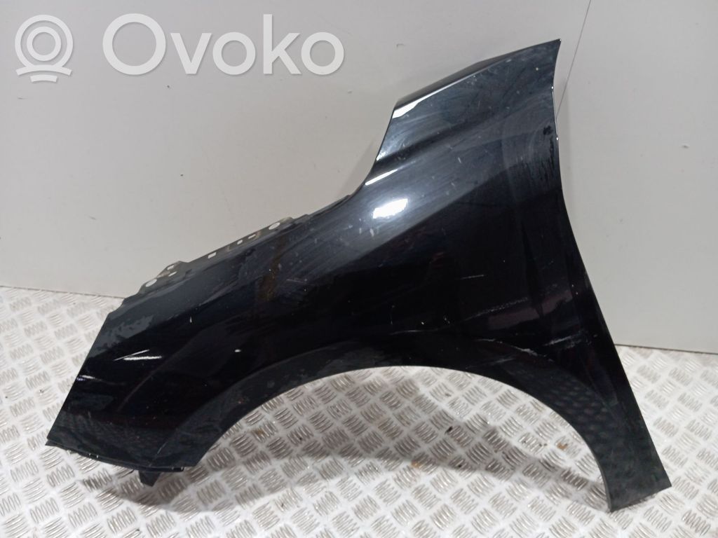 Opel Corsa F Guardabarro 