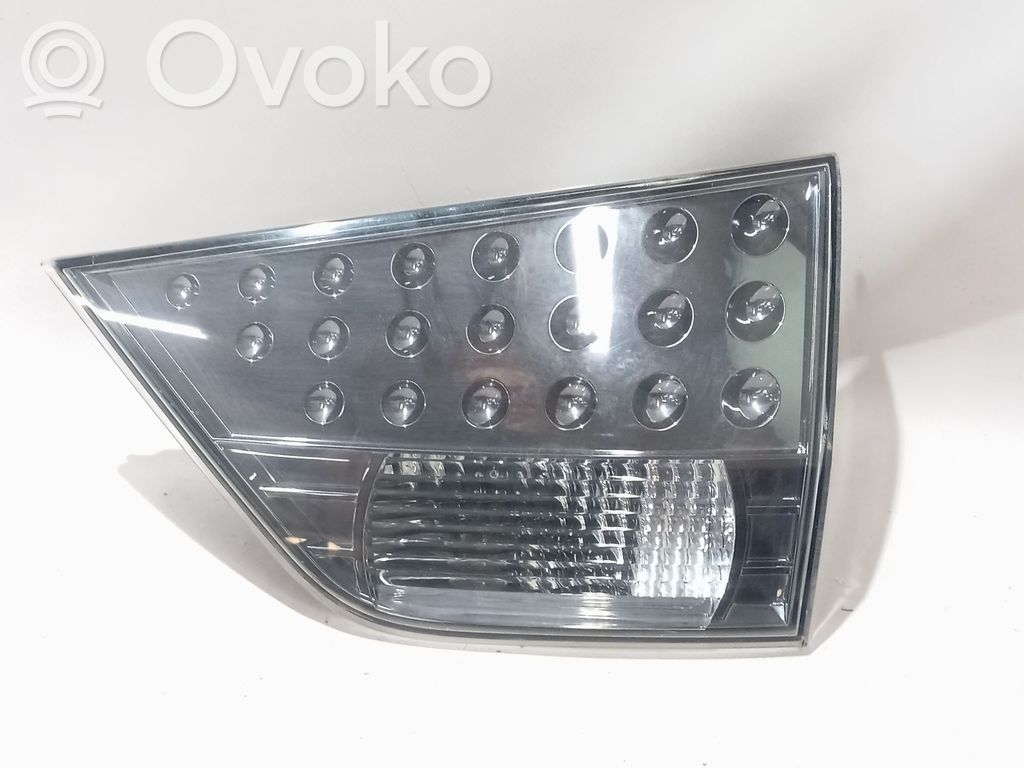 Takaluukun takavalot   8331A006,1146356R