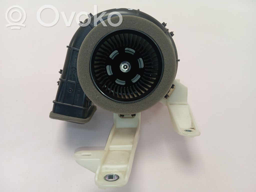 Toyota Yaris Ventola riscaldamento/ventilatore abitacolo