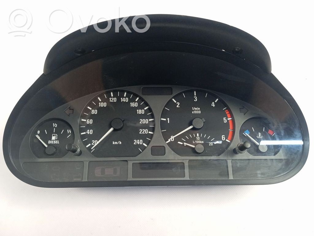 BMW M5 Nopeusmittari (mittaristo) 