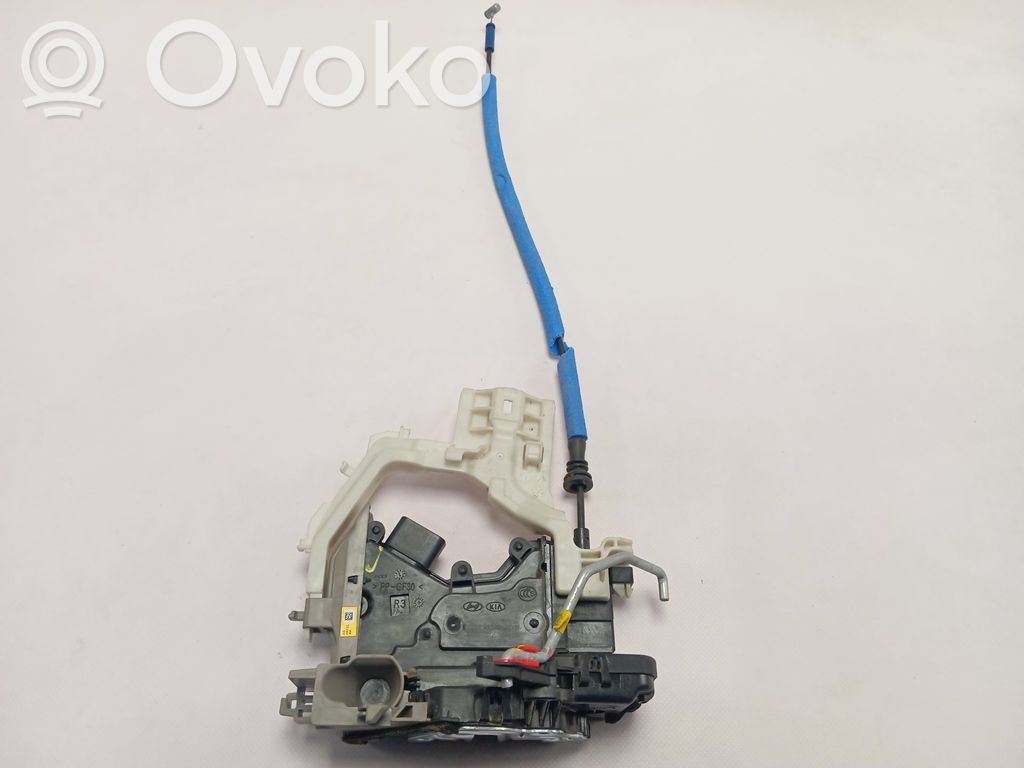 KIA Ceed Etuoven lukko 