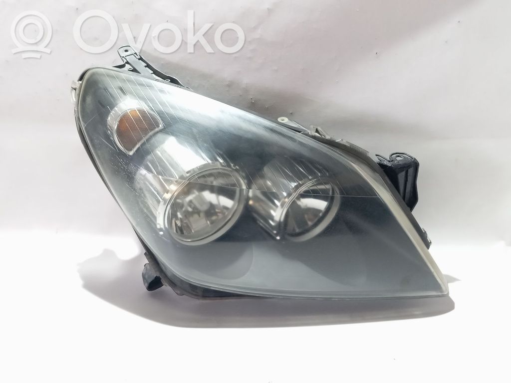 Etu-/Ajovalo   93178636