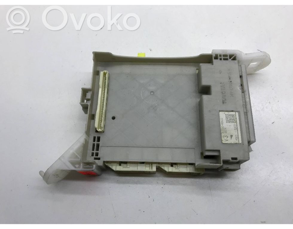 Lexus RX 450H Juego de caja de fusibles 