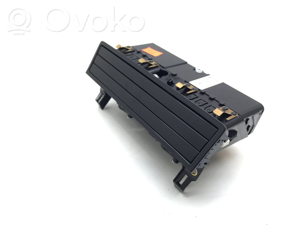 Porsche Panamera (971) Dash center air vent grill 