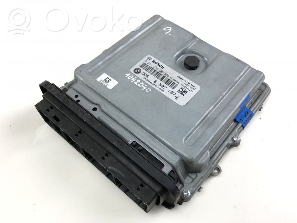 BMW 3 E90 E91 Engine control unit/module 