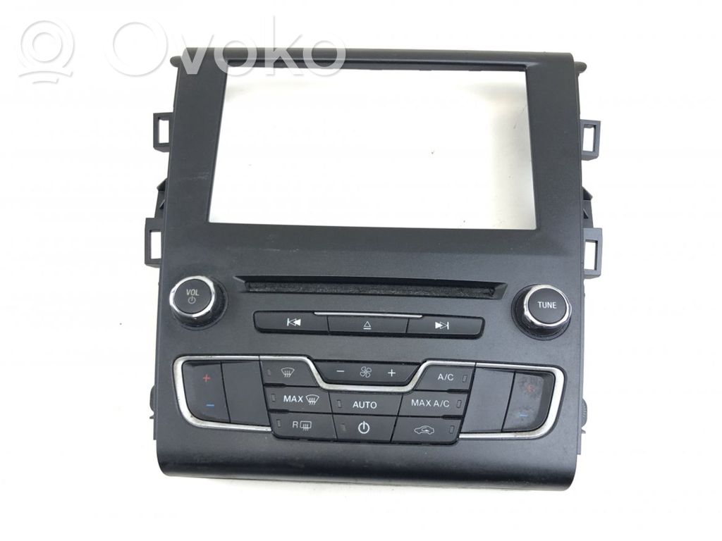 Ford Mondeo MK V Climate control unit 