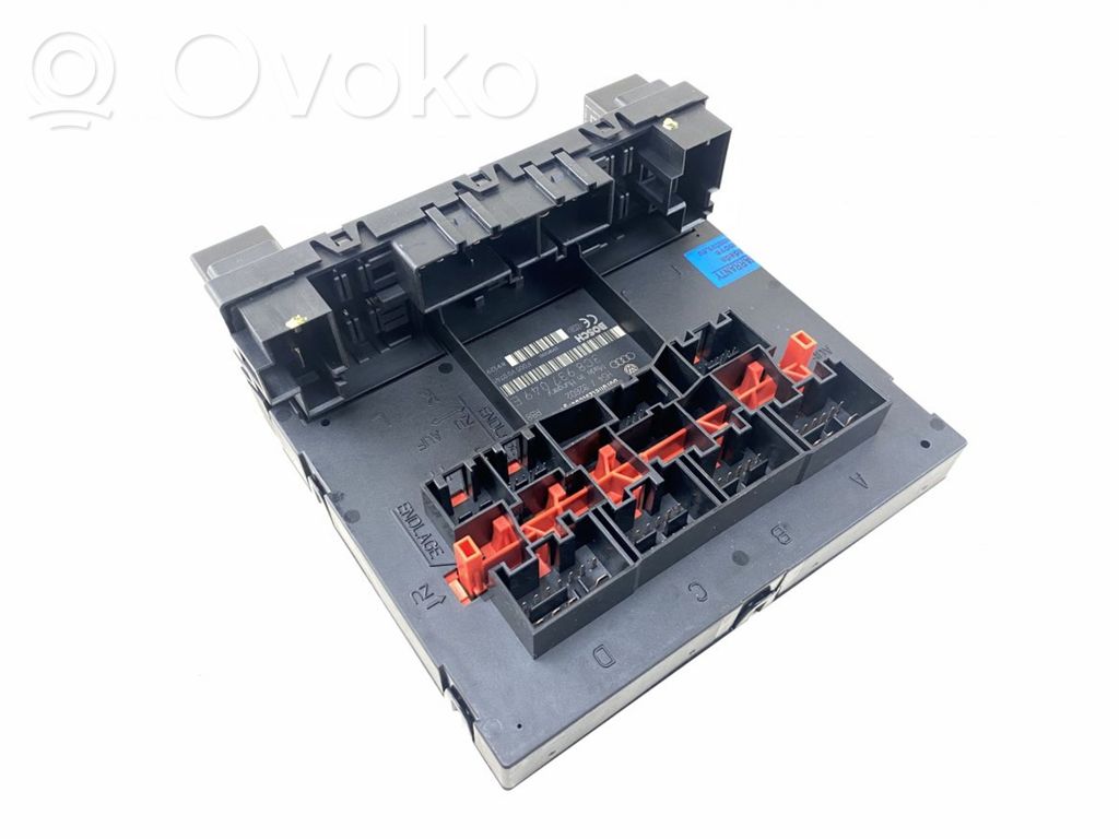 Sterownik / Moduł komfortu   00522105,3C8937049F,1K0937049S,00697623,1K0937049F,1K0937049K,1K0937049M,1K0937049N,1K0937049T,3C0937049,3C0937049AD,3C0937049AE,3C0937049AG,3C0937049AH,3C0937049AJ,3C0937049AL,3C0937049D,3C0937049E,3C0937049J,3C0937049K,3C0937049L,3C0937049S,3C8937049AB,3C8937049AC,3C8937049D,3C8937049E,3C8937049P,3C8937049Q,3C8937049R,F005V00456,F005V00496,F005V00497,F005V00525,F005V00530,F005V00532,F005V00631,F005V00661,F005V00745