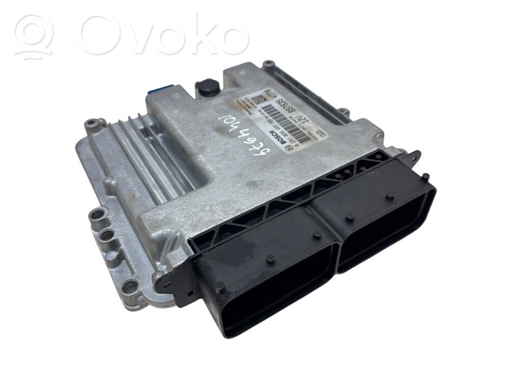 Isuzu D-Max Engine control unit/module 