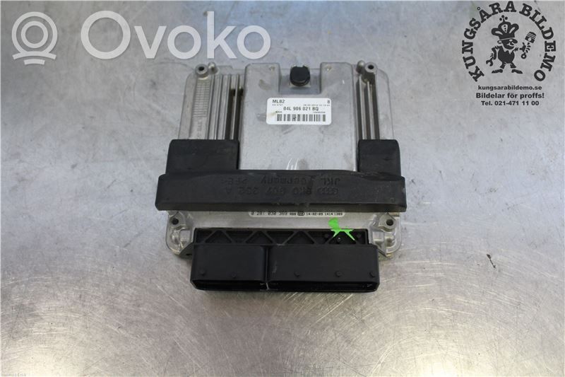 Audi A4 S4 B8 8K Engine control unit/module 
