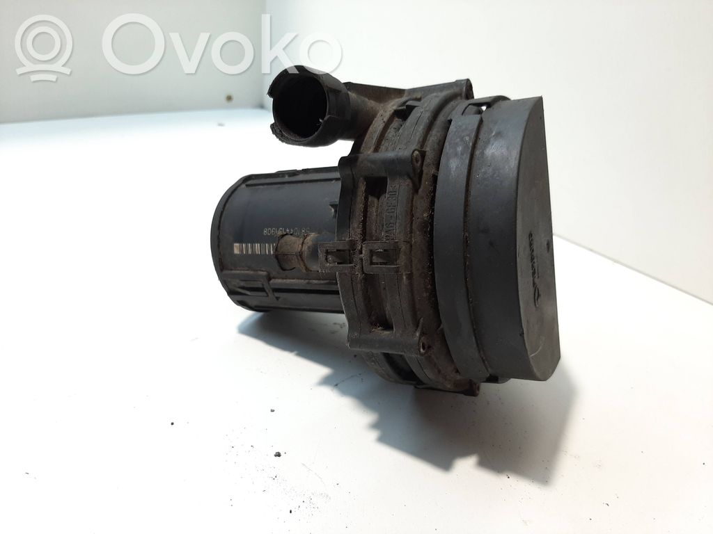 BMW 5 E39 Antrinis oro siurblys 