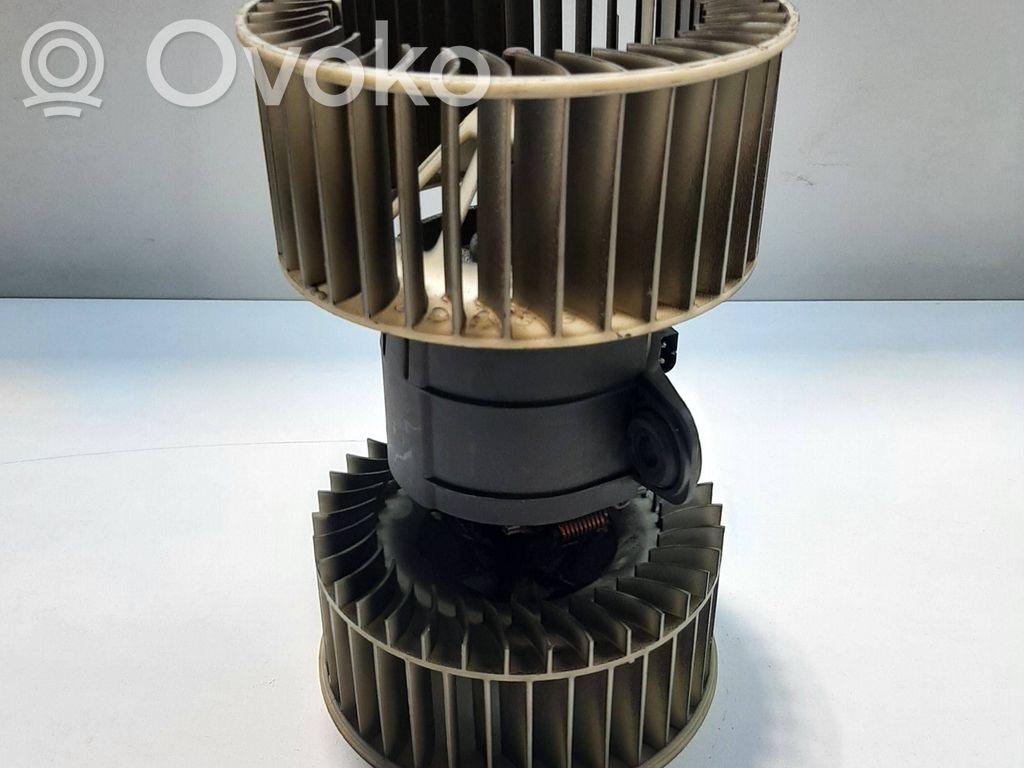 BMW X5 E53 Mazā radiatora ventilators 