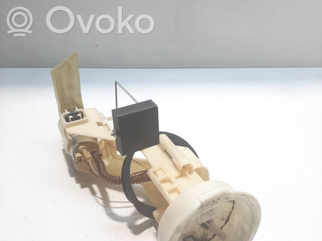 BMW X5 E53 In-tank fuel pump 
